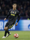 ADIDAS CRISTIANO RONALDO JUVENTUS UEFA CHAMPIONS LEAGUE THIRD JERSEY 2018/19