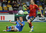 ADIDAS ANDRES INIESTA SPAIN HOME JERSEY FINAL GAME EURO 2012 5